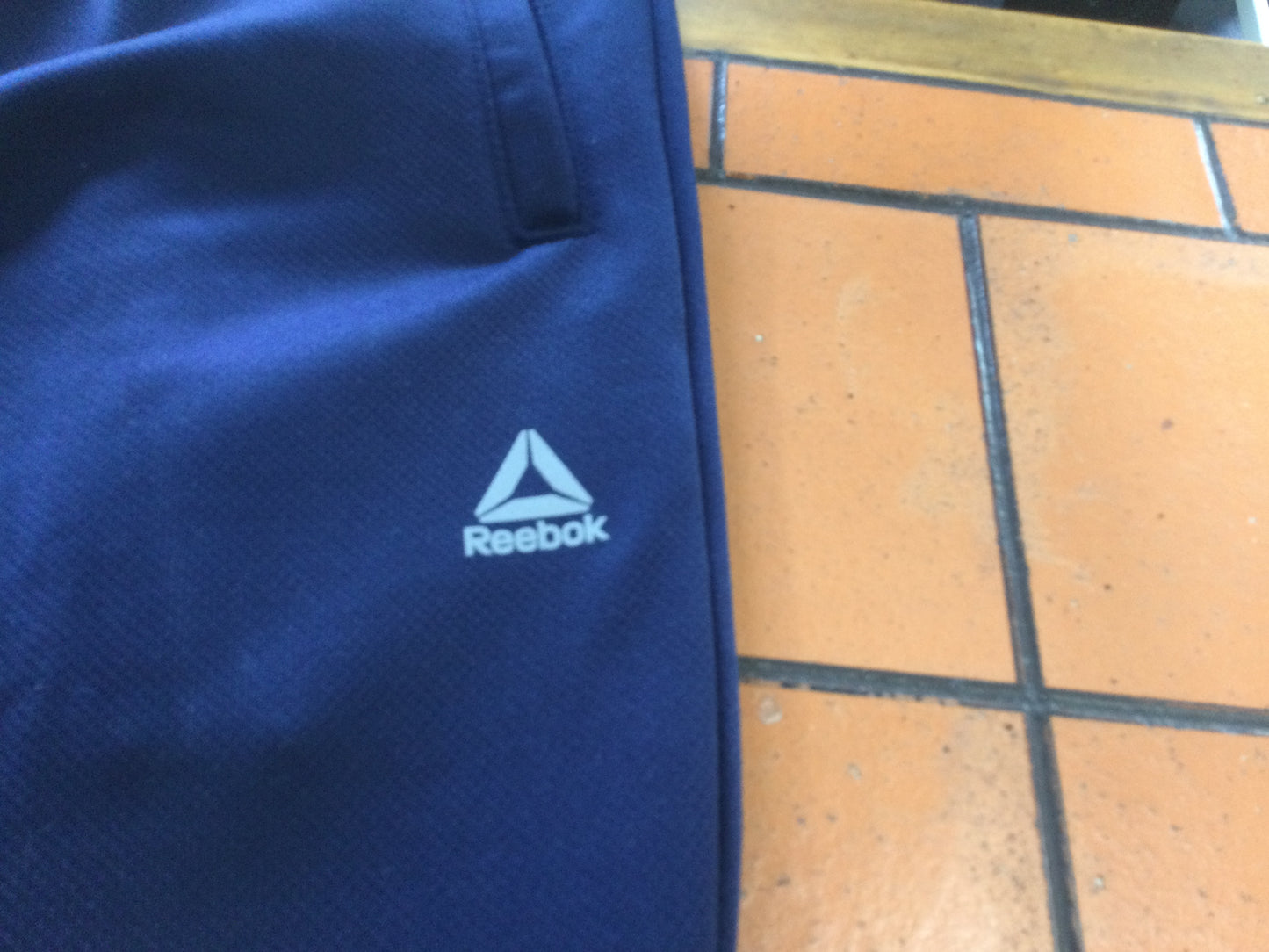 Reebok ストレートパンツ